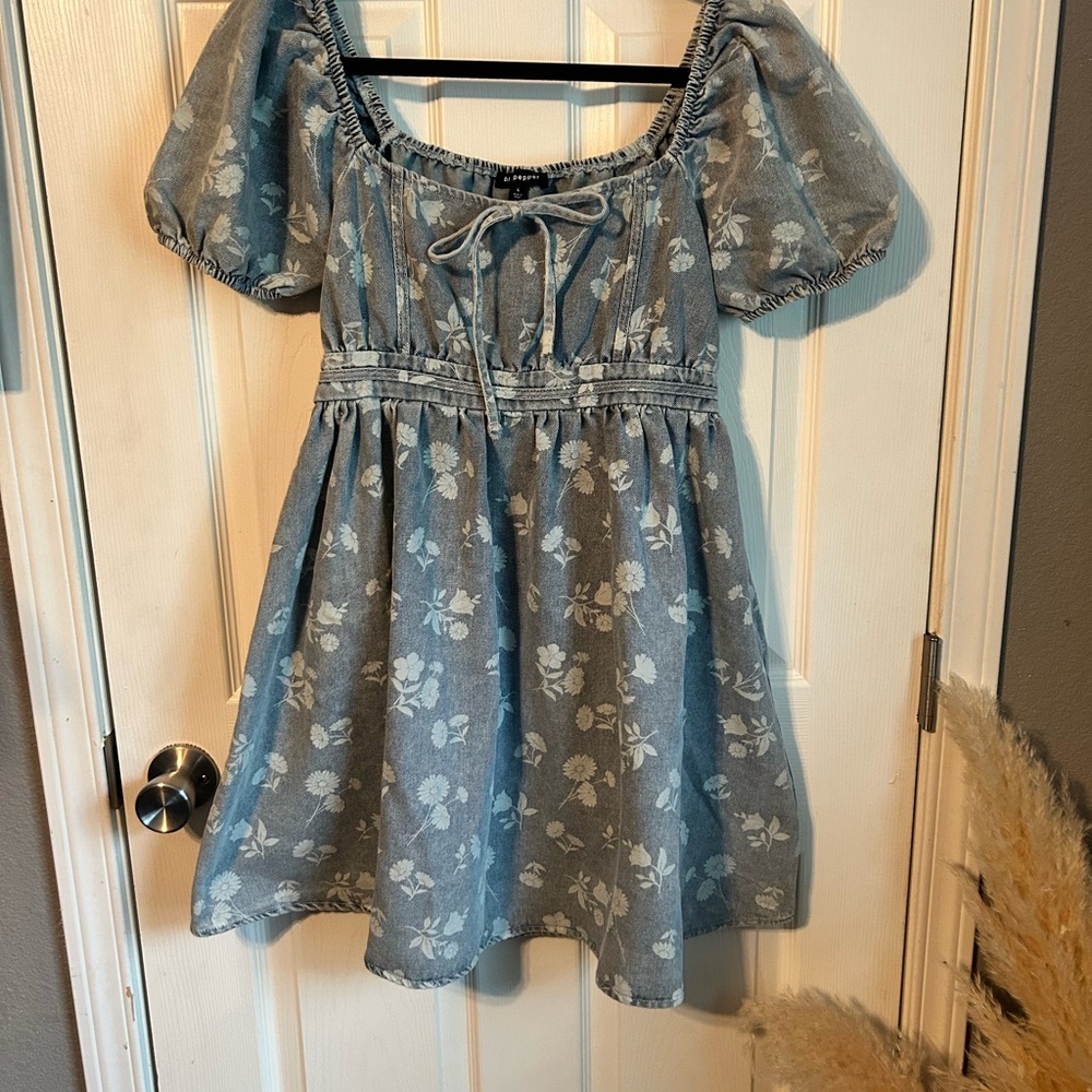 Blu Pepper Blue Floral Puff-Sleeve Dress